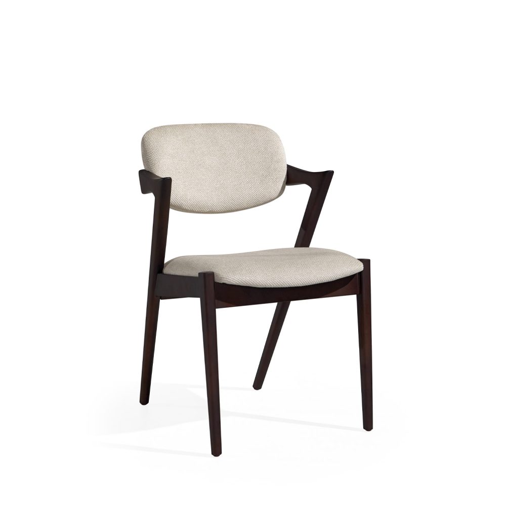 Cadeira em Wengue com assento e costas estofados em branco