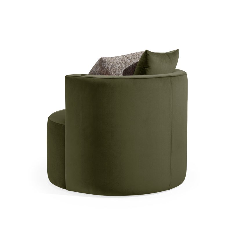 Cadeirão estofado em verde com duas almofadas no seu assento
