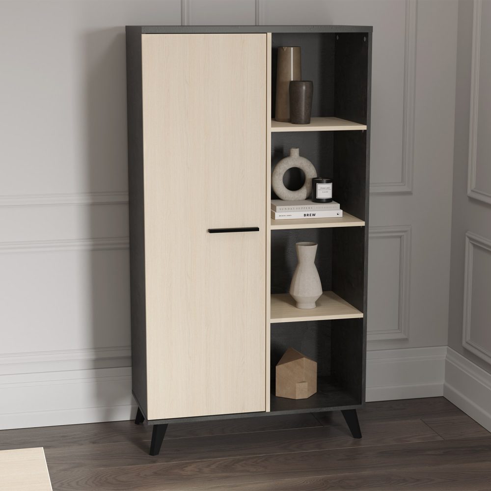 Móvel de apoio Kent em preto e carvalho, com uma porta lateral e prateleiras abertas, design moderno, sobre fundo branco.